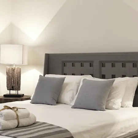 Plagia Villas *